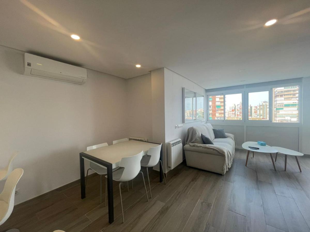 The Luxury Suite อาลิกันเต ภายนอก รูปภาพ