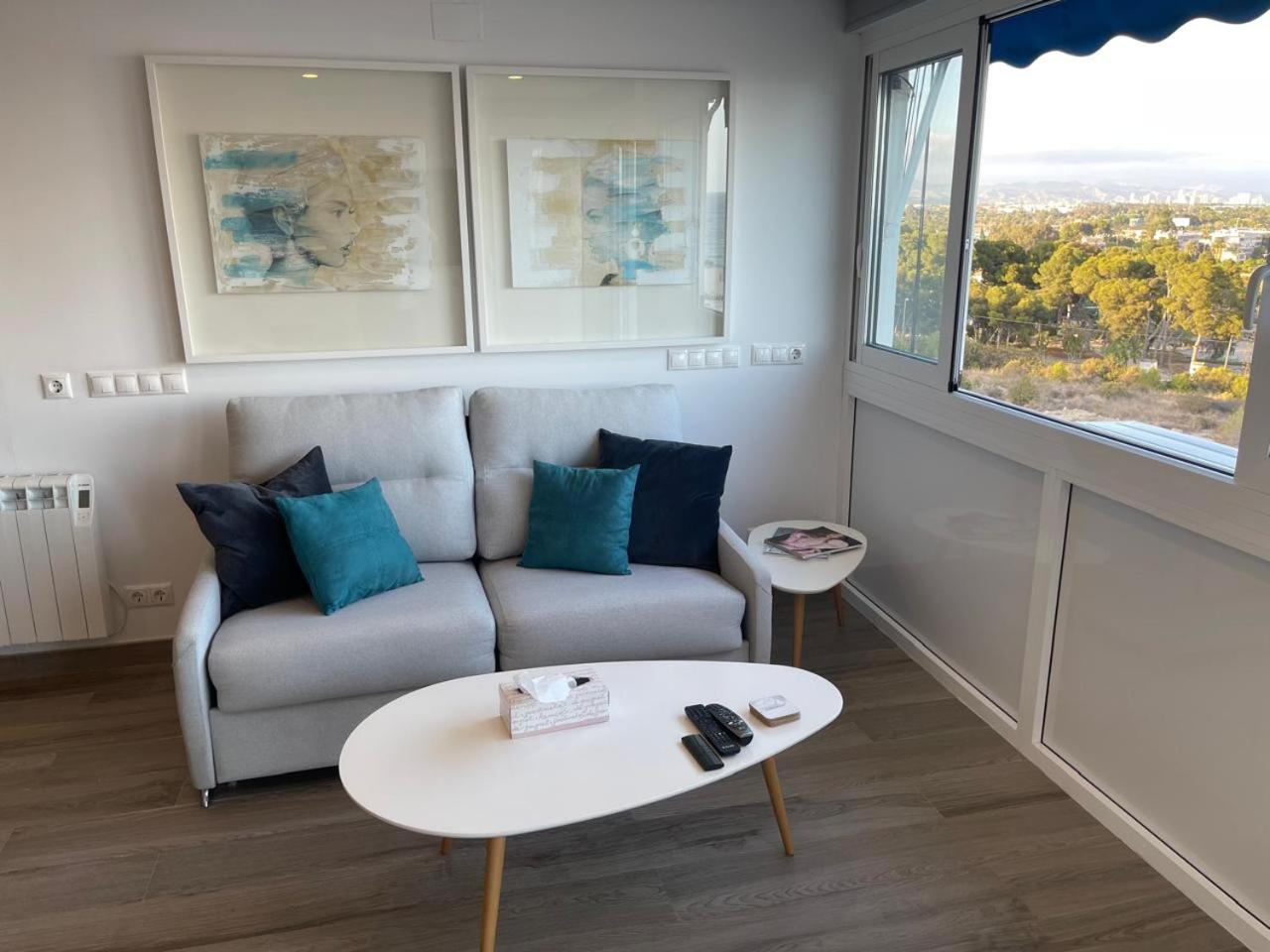 The Luxury Suite อาลิกันเต ภายนอก รูปภาพ